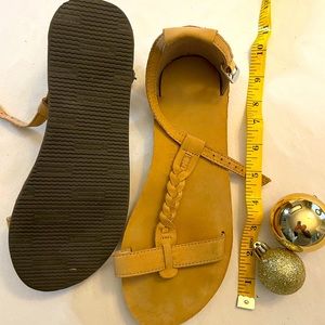 Rainbows sandals, sand color, womens size 7